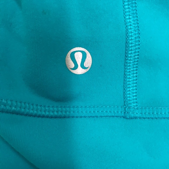 Lululemon stride jacket , great condition , teal - Picture 5 of 5